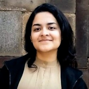 Head shot photo of Upinder Kaur